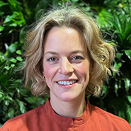 Dr Claire Bolton